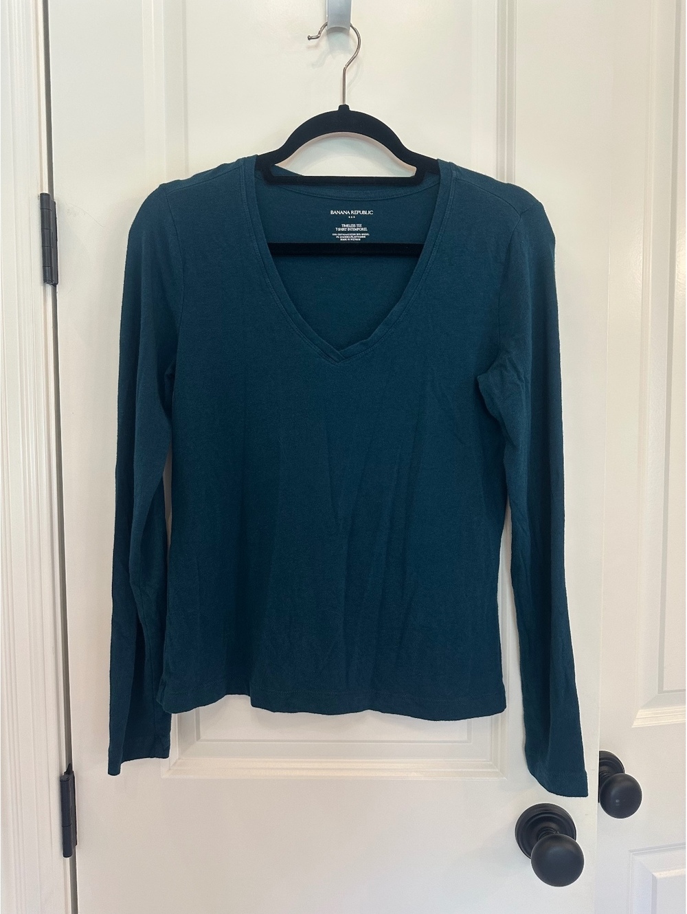 Banana Republic Timeless Tee XS Teal Shadow V Neck Long Sleeve